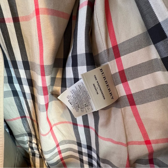 Burberry Westminister Trench - Picture 9 of 9